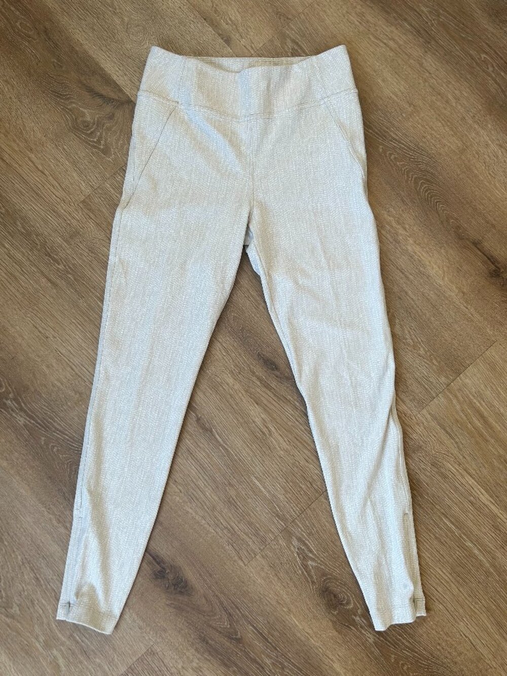Athleta Delancey Skyline Legging Women's Size Small Cream Braiden Texture Small
